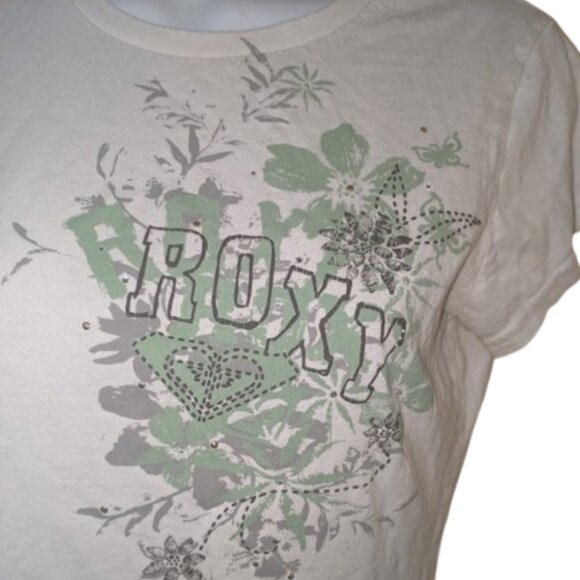 ---  White T-Shirt Size Small - Picture 2 of 3